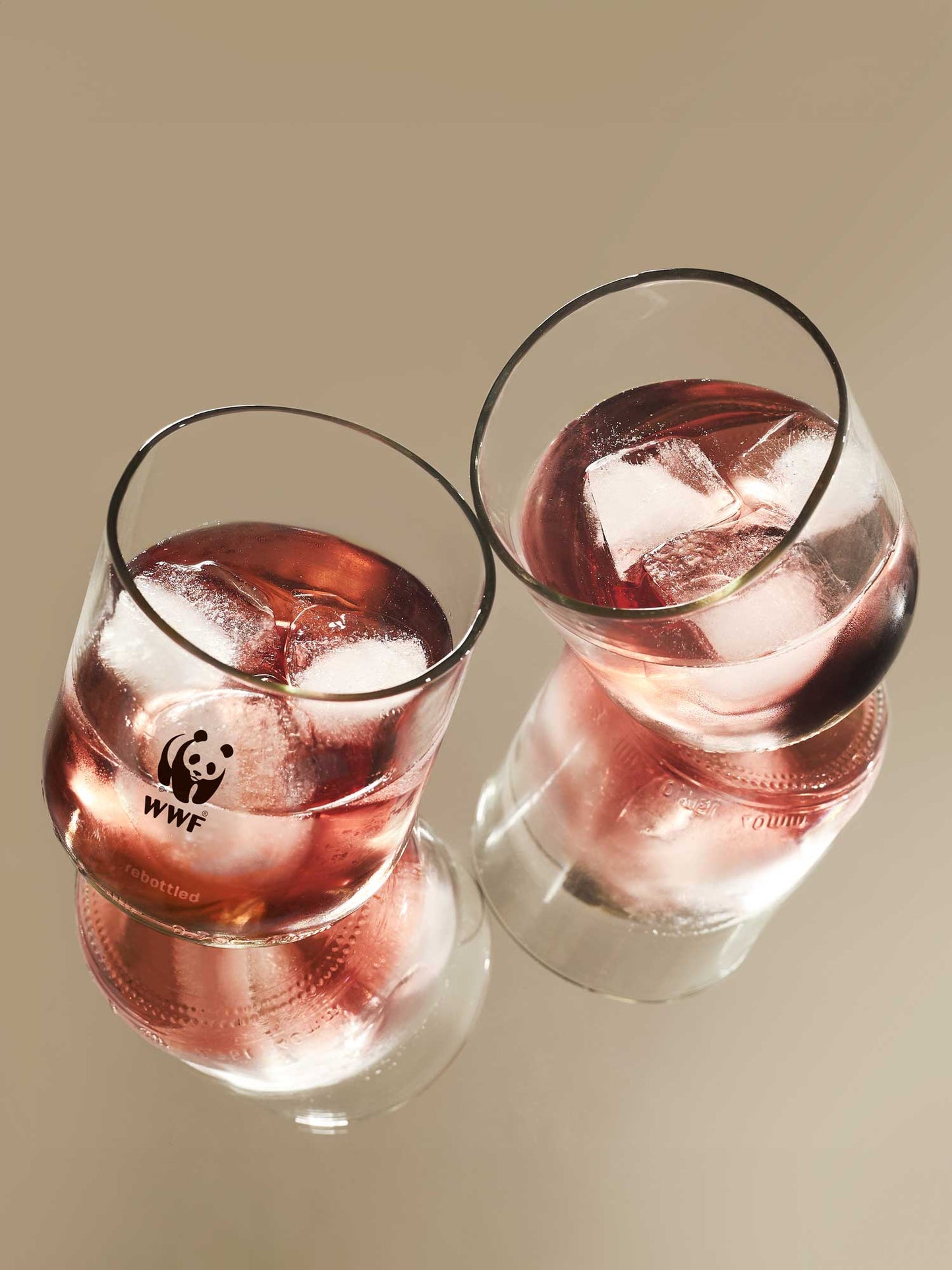 Drikkeglas af genanvendt glas
